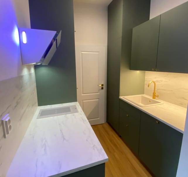 Montáž kuchyně ikea metod